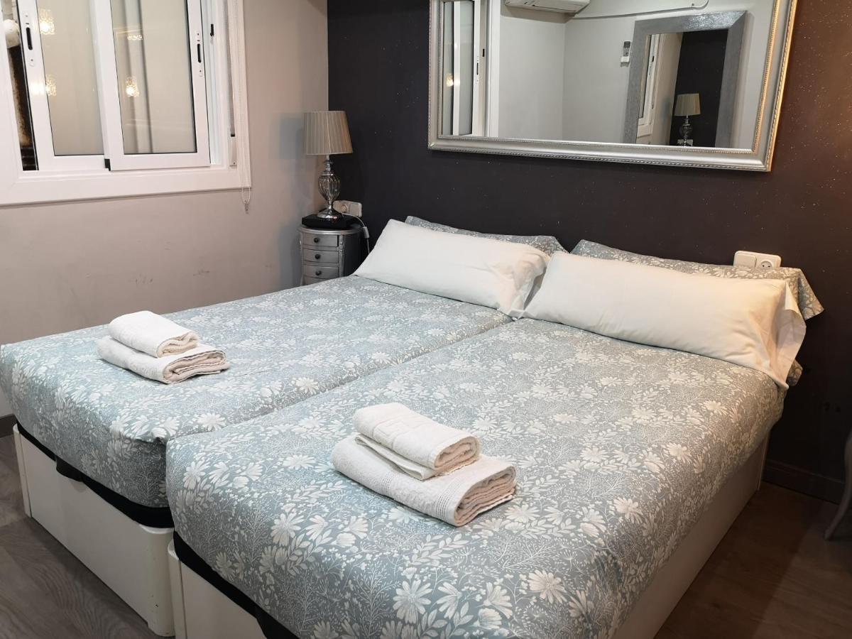 Aparteasy - Eixample Center Барселона Экстерьер фото